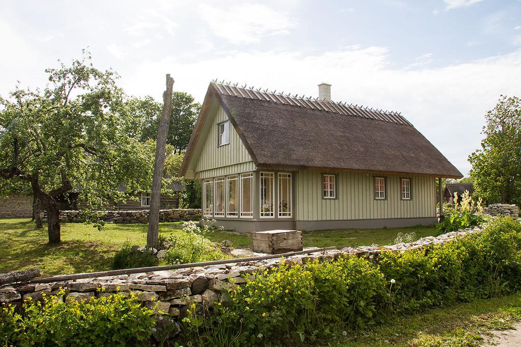 Hansi Puhkemaja Kuivastu Bagian luar foto